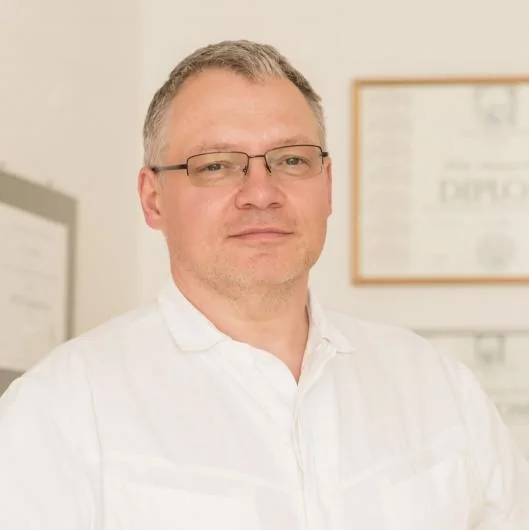 MUDr. Radovan Hora v ortopedické ambulanci